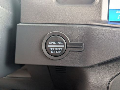 New 2026 Ford Bronco Badlands AWD/4WD image 12