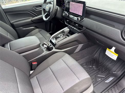 New 2026 Chevrolet Colorado W/T w/ WT Custom Package AWD/4WD image 33
