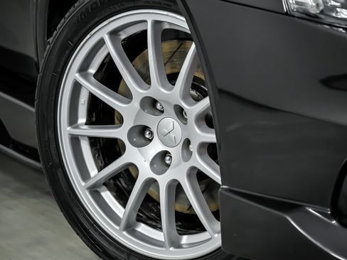 Used 2015 Mitsubishi Lancer Evolution GSR image 4