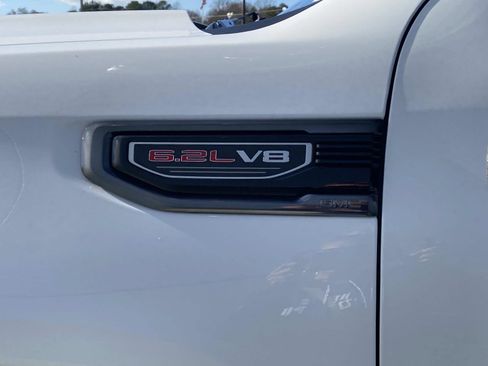 Used 2023 GMC Sierra 1500 AT4 w/ AT4 Premium Package image 10