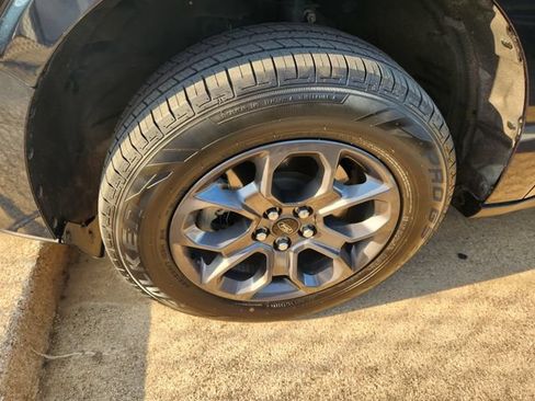 Used 2022 Ford Maverick XLT FWD image 9