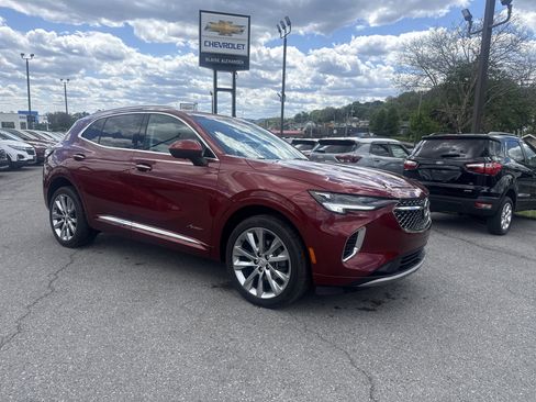 Used 2023 Buick Envision Avenir AWD/4WD image 1