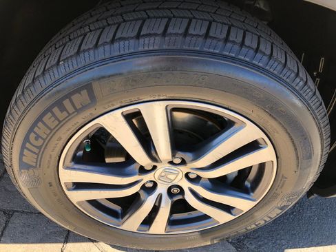 Used 2016 Honda Pilot EX-L image 11