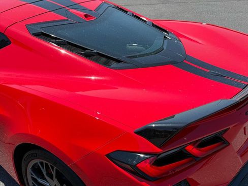 Used 2023 Chevrolet Corvette Stingray Premium Cpe w/ Z51 Performance Package RWD image 11
