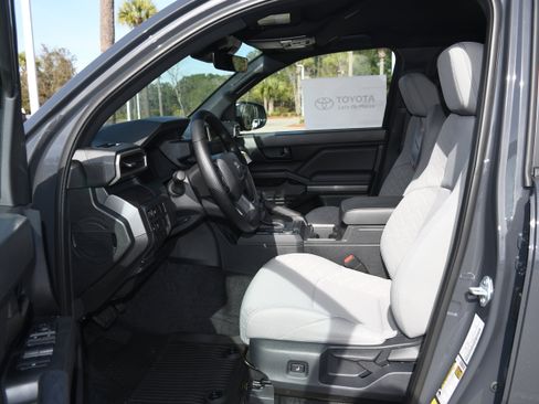 New 2026 Toyota Tacoma SR5 image 3