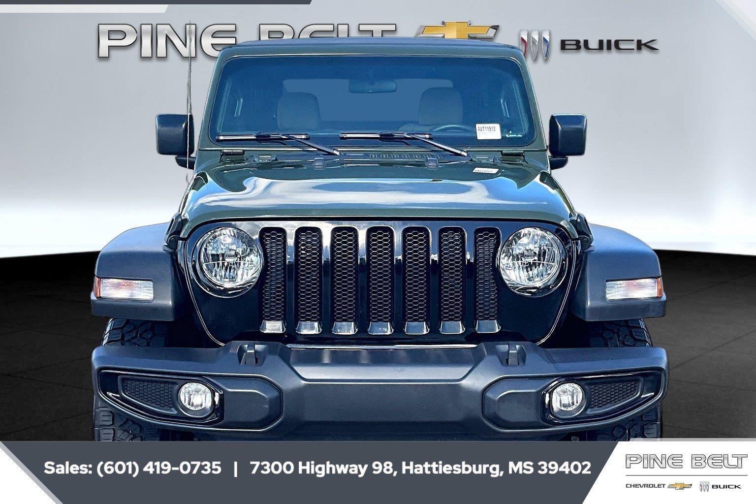 Used 2023 Jeep Wrangler Sport AWD/4WD image 3