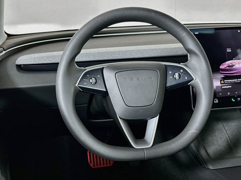 Used 2025 Tesla Model 3 Long Range RWD image 17