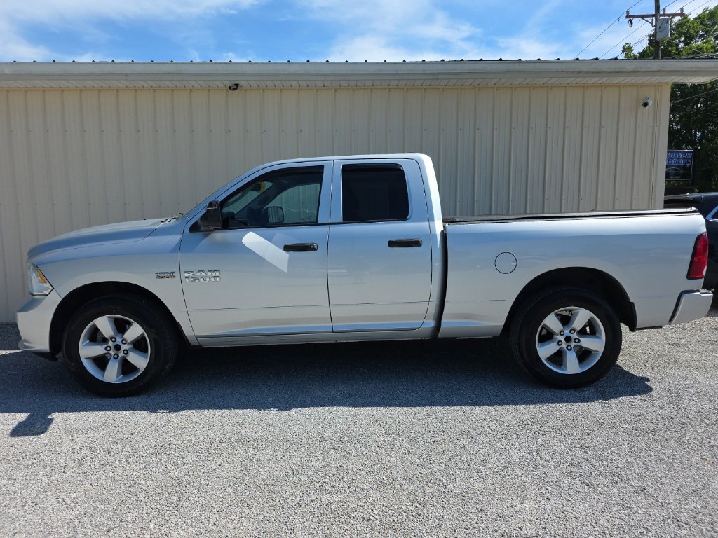 Used 2016 RAM 1500 Express AWD/4WD image 11