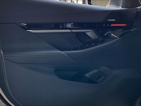 Certified 2026 BMW 530i image 22