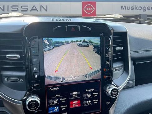 Used 2021 RAM 1500 Laramie AWD/4WD image 15