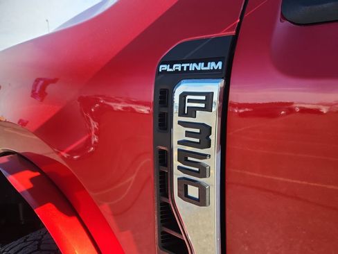 Used 2024 Ford F350 Platinum image 19