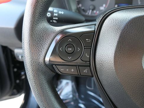 Used 2025 Toyota Corolla LE image 14