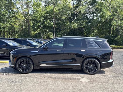 New 2026 Cadillac Vistiq Premium Luxury AWD/4WD image 2
