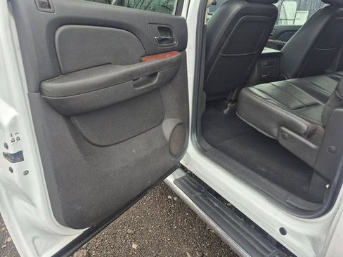 Used 2011 Chevrolet Silverado 3500 LTZ w/ LTZ Plus Package image 8