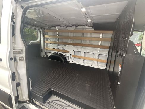 Used 2025 Ford Transit 250 Low Roof w/ Exterior Upgrade Package RWD image 19