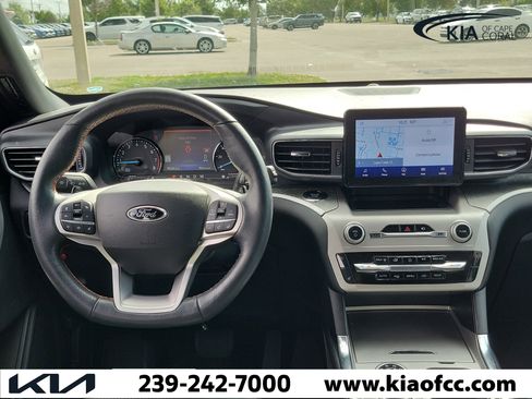 Used 2022 Ford Explorer Timberline w/ Timberline Technology Package AWD/4WD image 17