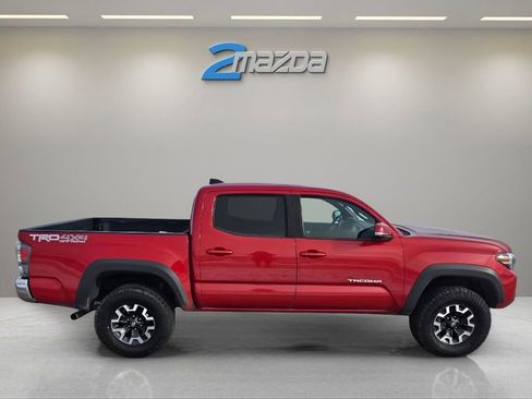 Used 2021 Toyota Tacoma TRD Off-Road image 6