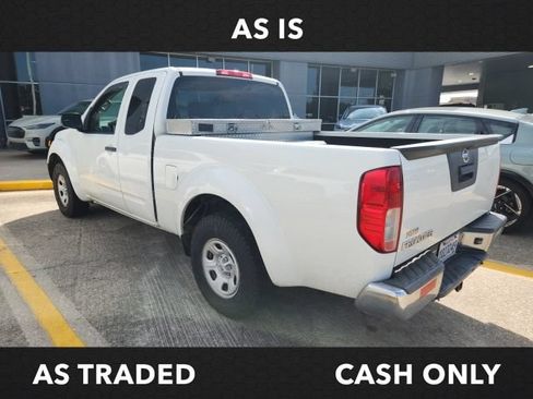 Used 2013 Nissan Frontier S RWD image 7