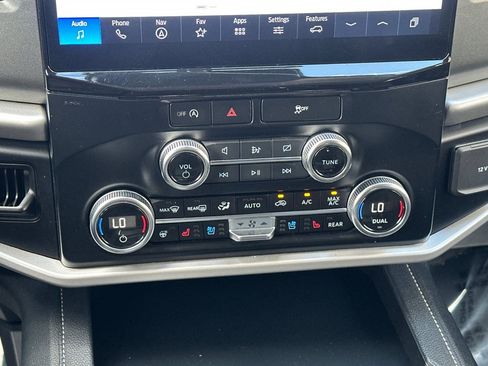 Certified 2024 Ford Expedition Max XLT image 20