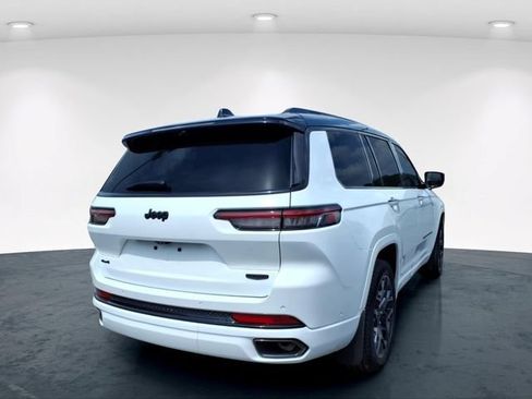 Used 2025 Jeep Grand Cherokee L Summit AWD/4WD image 15