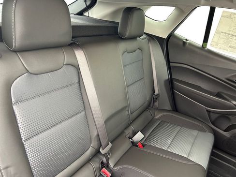 New 2026 Chevrolet Trax LT w/ Driver Confidence Package FWD image 18