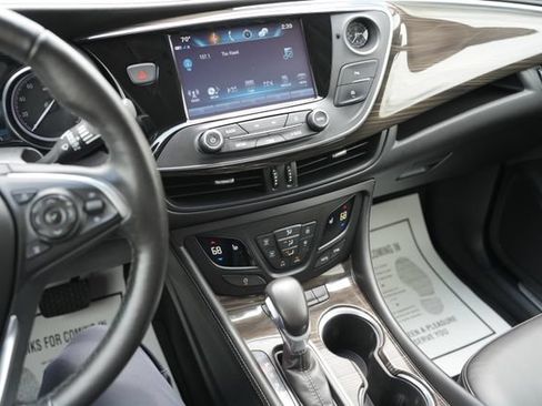 Used 2020 Buick Envision Essence AWD/4WD image 32
