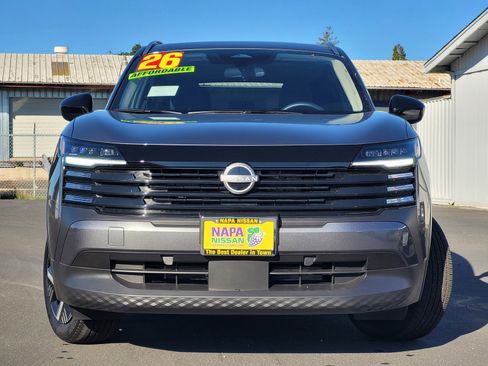 New 2026 Nissan Kicks SV w/ SV Premium Package image 2