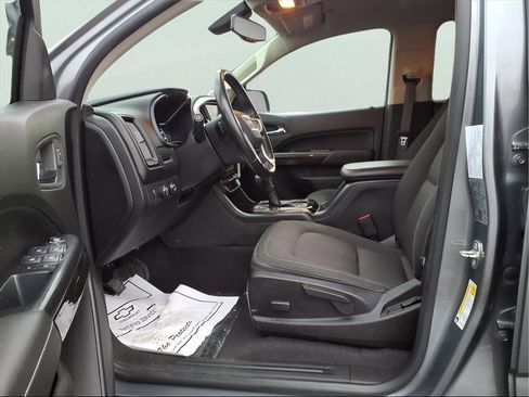 Used 2020 GMC Canyon SLE image 11