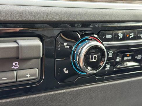 New 2026 GMC Sierra 1500 Elevation image 13