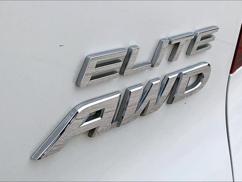 Certified 2019 Honda Pilot Elite image 10