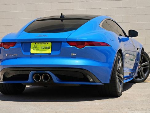 Used 2017 Jaguar F-TYPE S British Design Edition RWD image 5