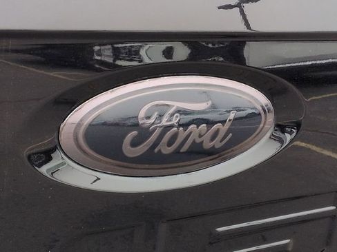 Used 2021 Ford F150 Lariat w/ Equipment Group 502A High image 10