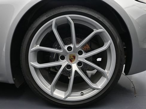 Used 2025 Porsche 718 Boxster RWD image 25