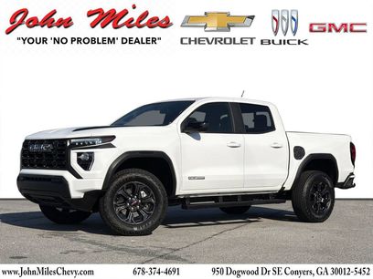 Used 2025 GMC Canyon Elevation