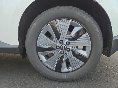 Certified 2025 Nissan Murano SL image 12