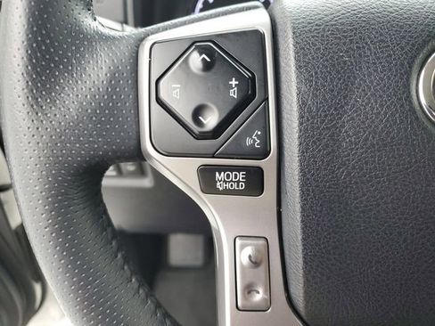 Used 2022 Toyota 4Runner SR5 image 22