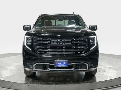 Used 2025 GMC Sierra 1500 Denali Ultimate AWD/4WD image 10