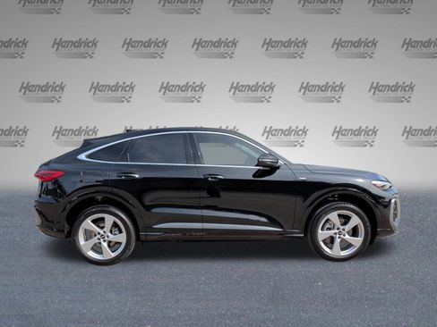 Used 2025 Audi Q5 Premium Plus AWD/4WD image 10