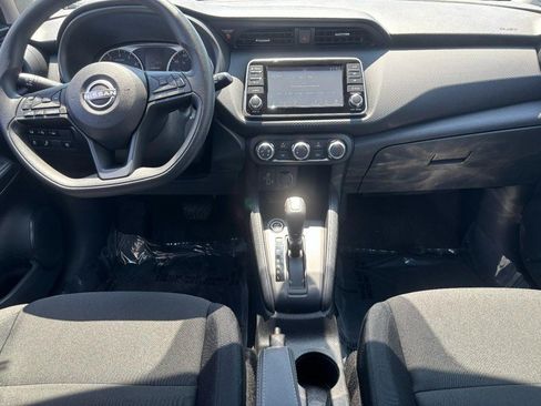 Used 2024 Nissan Kicks S FWD image 11
