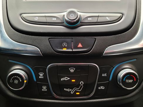 Used 2022 Chevrolet Equinox LT image 13