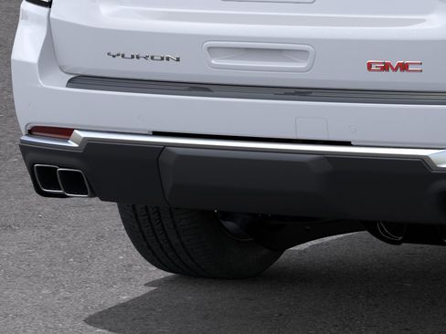 New 2026 GMC Yukon Denali w/ Denali Reserve Package RWD image 14
