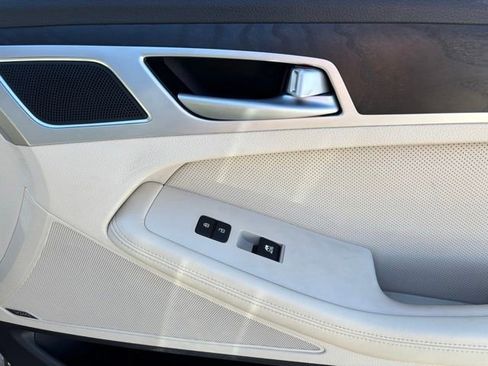 Used 2015 Hyundai Genesis 3.8 w/ Option Group 04 image 23