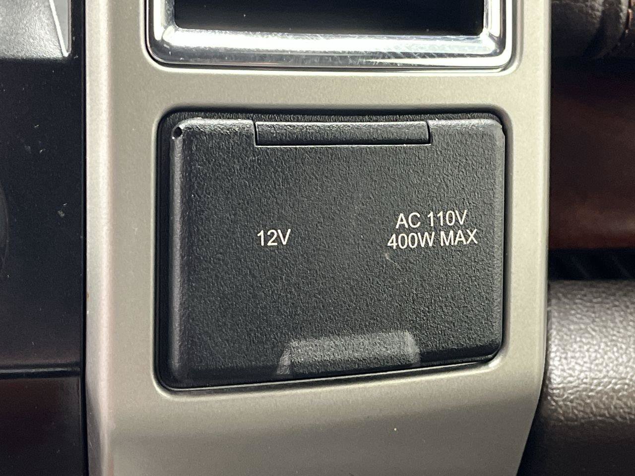Used 2015 Ford F150 King Ranch w/ Equipment Group 601A Luxury AWD/4WD image 26