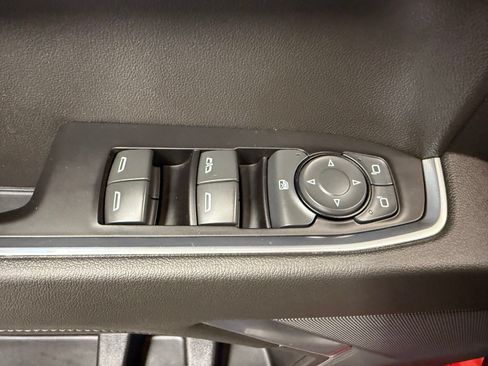 Used 2022 Chevrolet Silverado 1500 RST AWD/4WD image 10