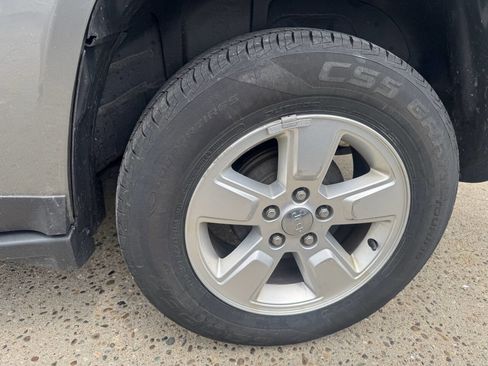 Used 2014 Jeep Compass Sport w/ Power Value Group FWD image 15