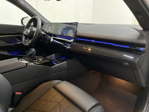 Used 2026 BMW 530i RWD image 83