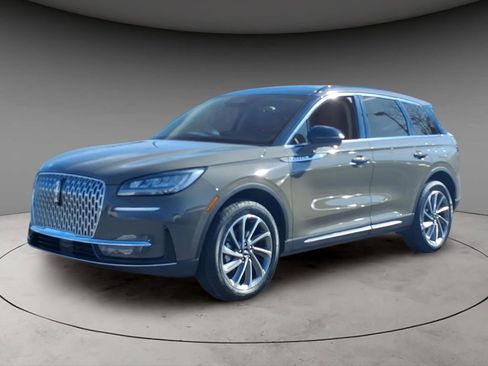 New 2025 Lincoln Corsair AWD w/ Equipment Group 101A image 1