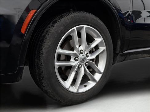 Used 2024 Dodge Durango GT image 14