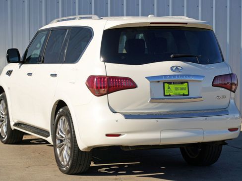 Used 2017 INFINITI QX80 4WD w/ Driver Assistance Package image 51