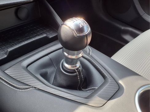 Used 2024 Ford Mustang GT Premium RWD image 21